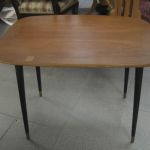 612 2663 LAMP TABLE